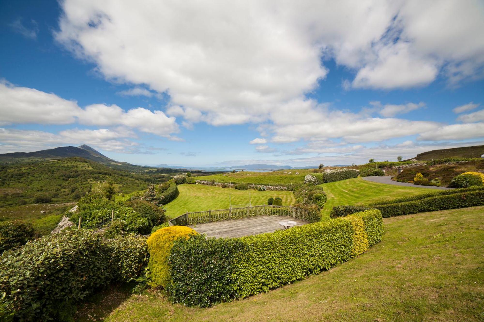 Appartamento Farnaught House Westport Esterno foto