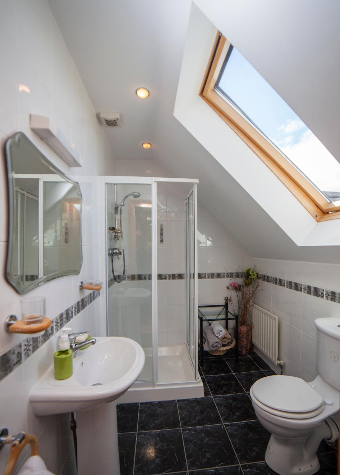 Appartamento Farnaught House Westport Esterno foto